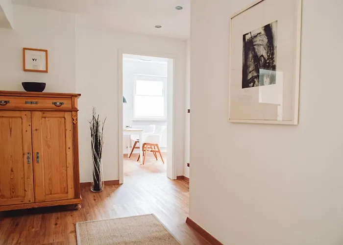Haus Am Zabelstein شقة